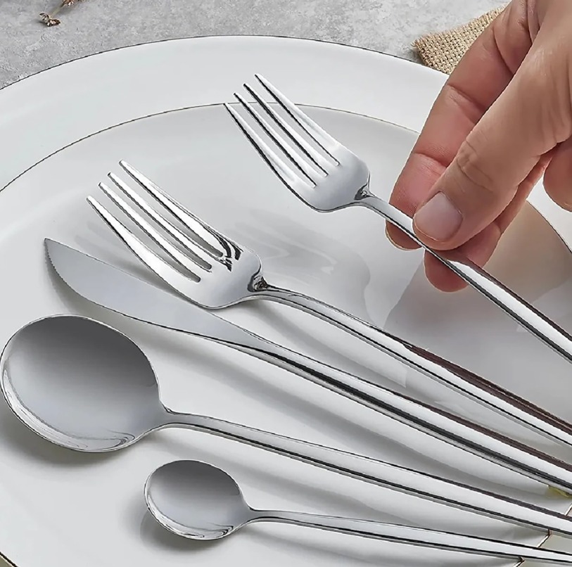 Karaca Stream Bone Saturn 24 Parça 6 Kişilik Yemek Takımı Platin